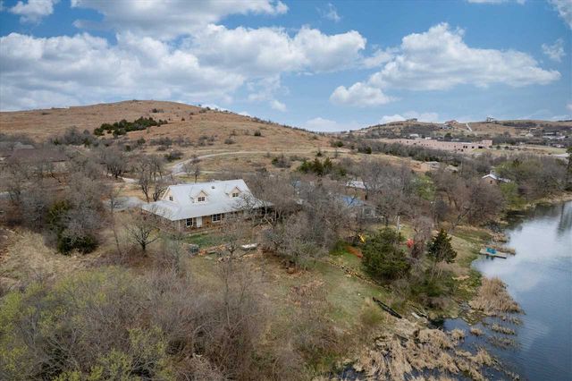 154 Granite Ridge Dr, Medicine Park, OK 73557