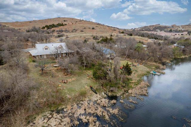 154 Granite Ridge Dr, Medicine Park, OK 73557