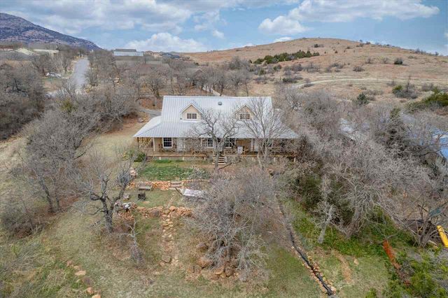 154 Granite Ridge Dr, Medicine Park, OK 73557