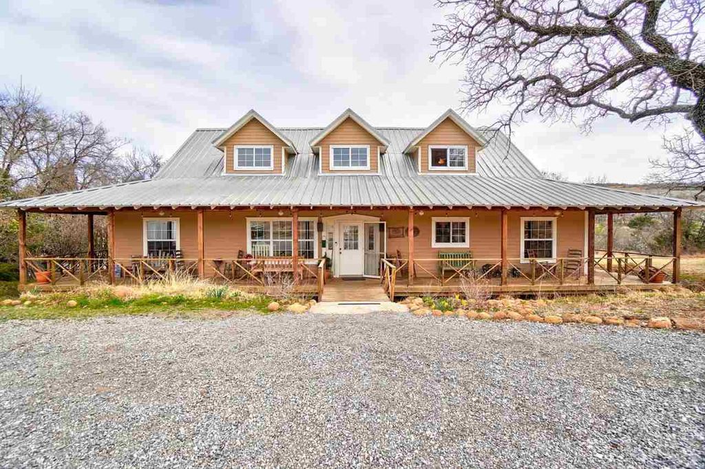 154 Granite Ridge Dr, Medicine Park, OK 73557