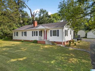 307 LADIGA STREET SE, Jacksonville, AL 36265