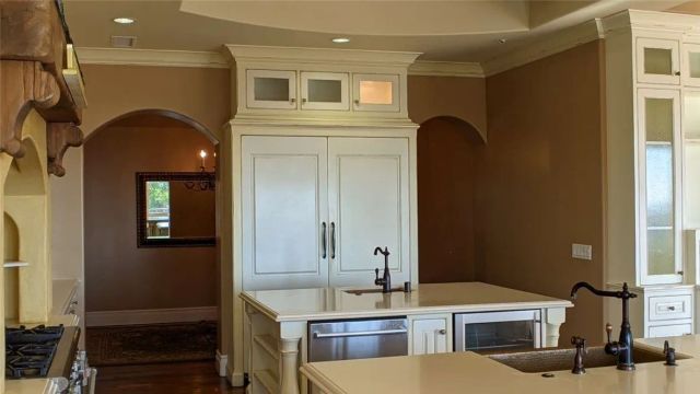 4430 Rosebank Drive, La Canada Flintridge, CA 91011