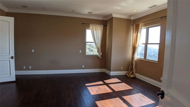 4430 Rosebank Drive, La Canada Flintridge, CA 91011