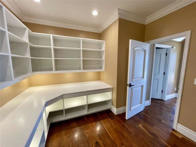 4430 Rosebank Drive, La Canada Flintridge, CA 91011