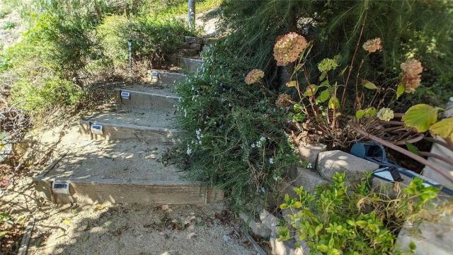 4430 Rosebank Drive, La Canada Flintridge, CA 91011