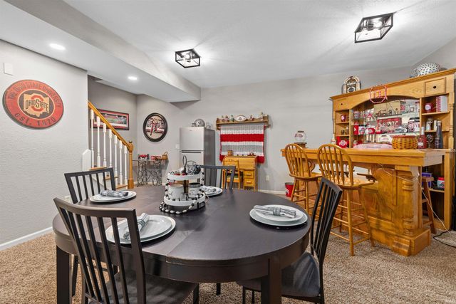 9496 Dension Lane, New Haven, IN 46774