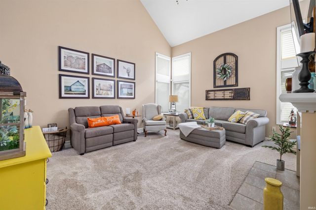 9496 Dension Lane, New Haven, IN 46774