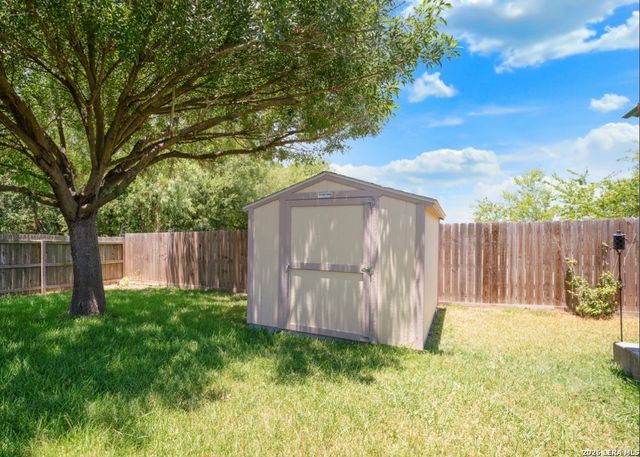 3609 Diamond Falls, Schertz, TX 78154