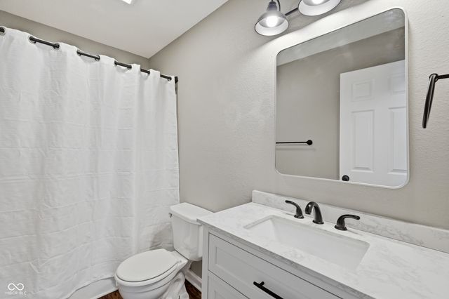 200 E New York Street, Fortville, IN 46040