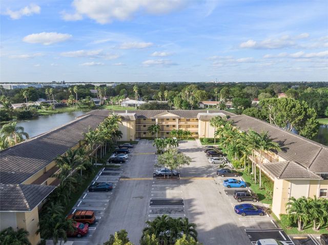 11453 NW 39th Court 312-2, Coral Springs, FL 33065