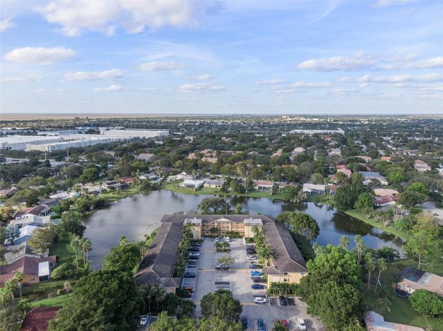 11453 NW 39th Court 312-2, Coral Springs, FL 33065