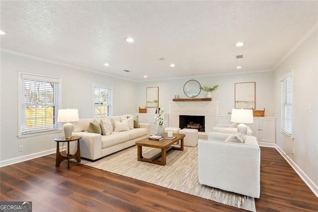 3961 S Hurt Road SW, Smyrna, GA 30082