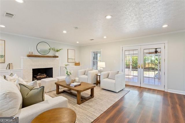 3961 S Hurt Road SW, Smyrna, GA 30082