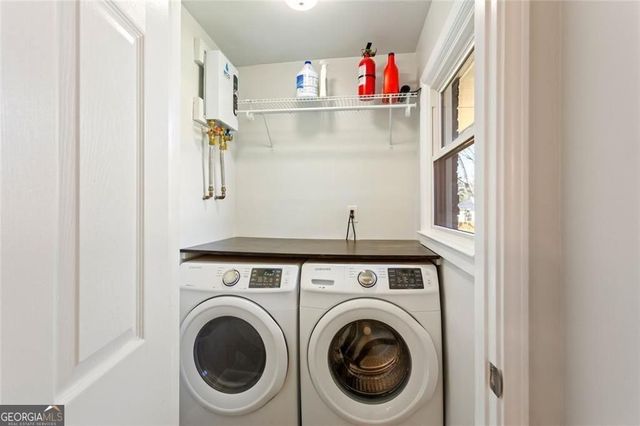 3961 S Hurt Road SW, Smyrna, GA 30082