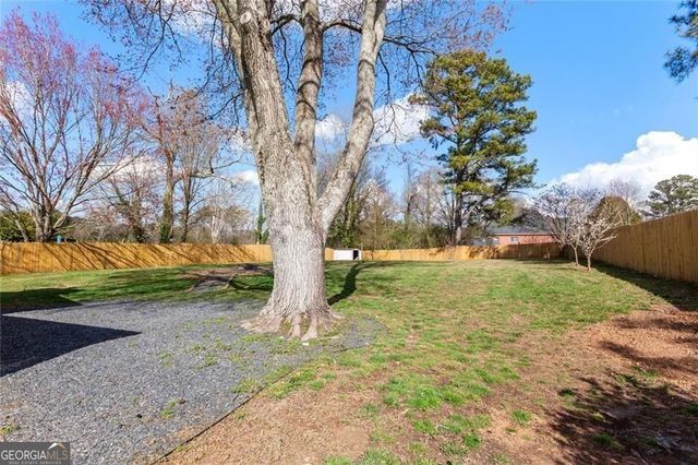 3961 S Hurt Road SW, Smyrna, GA 30082