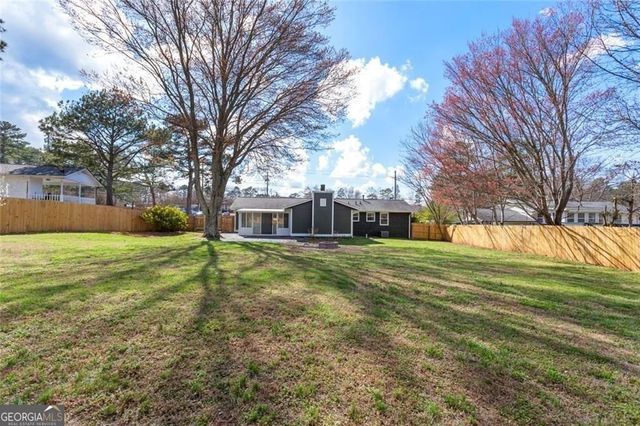 3961 S Hurt Road SW, Smyrna, GA 30082