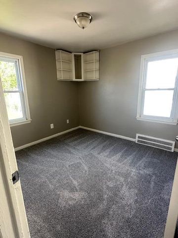 1858 Leblanc Street, Lincoln Park City, MI 48146