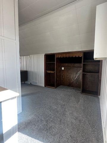 1858 Leblanc Street, Lincoln Park City, MI 48146