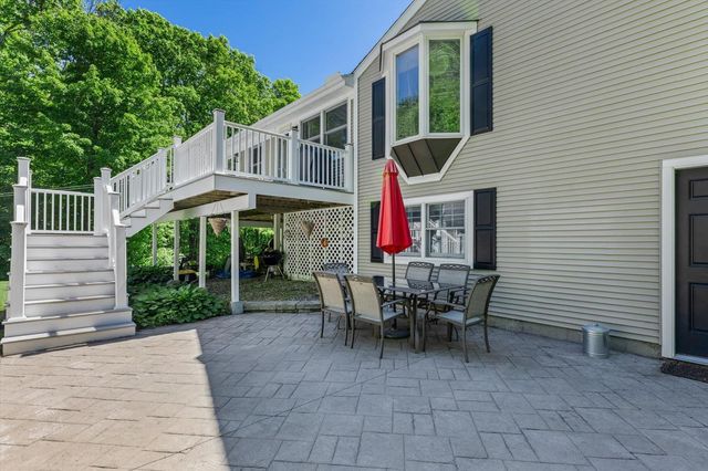 407 Middle Winchendon Road, Rindge, NH 03461