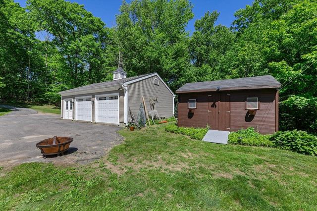 407 Middle Winchendon Road, Rindge, NH 03461