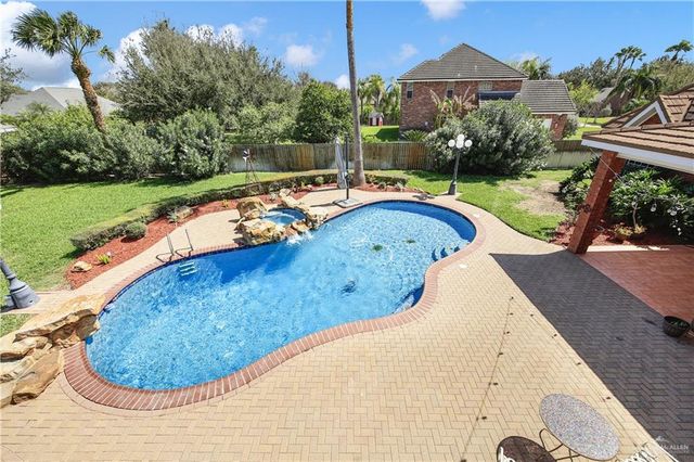 2105 Sunrise Lane, Mission, TX 78574