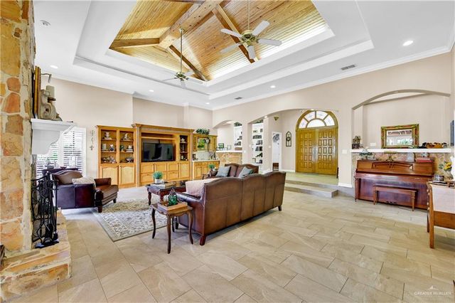 2105 Sunrise Lane, Mission, TX 78574