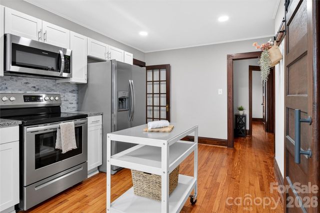 438 Willow Avenue, Mooresville, NC 28115