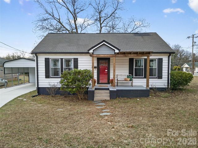 438 Willow Avenue, Mooresville, NC 28115