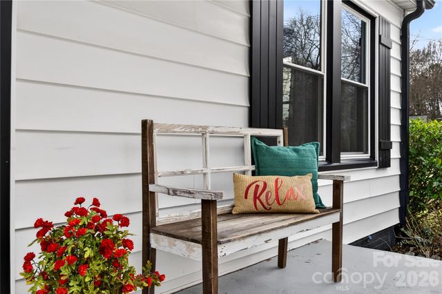 438 Willow Avenue, Mooresville, NC 28115