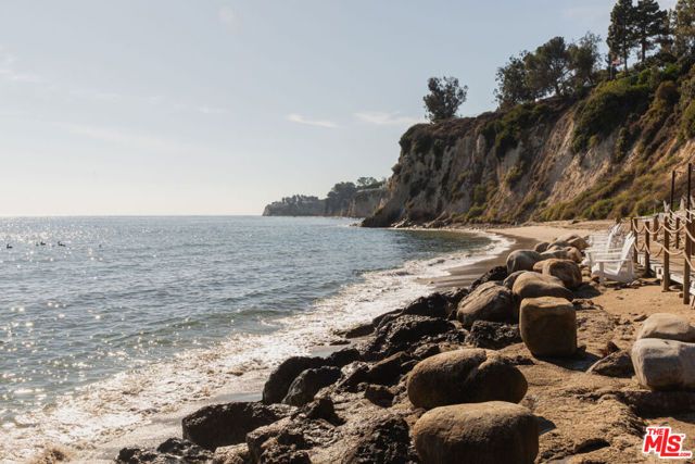 43 Paradise Cove Road, Malibu, CA 90265