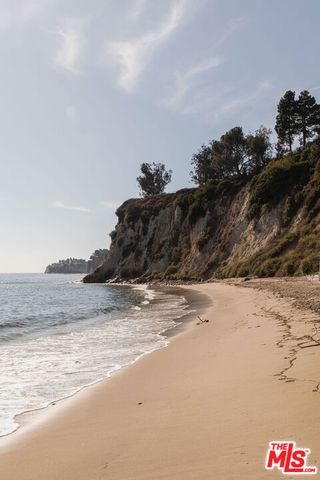 43 Paradise Cove Road, Malibu, CA 90265