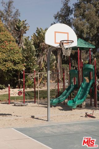 43 Paradise Cove Road, Malibu, CA 90265