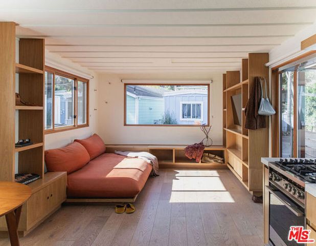 43 Paradise Cove Road, Malibu, CA 90265