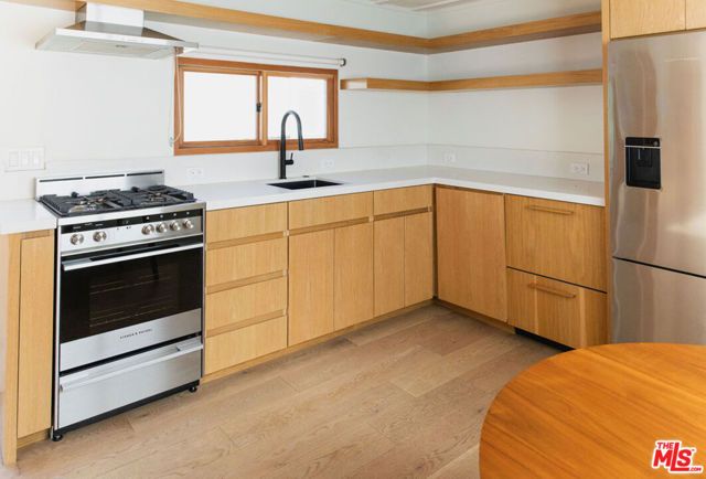 43 Paradise Cove Road, Malibu, CA 90265