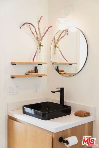 43 Paradise Cove Road, Malibu, CA 90265