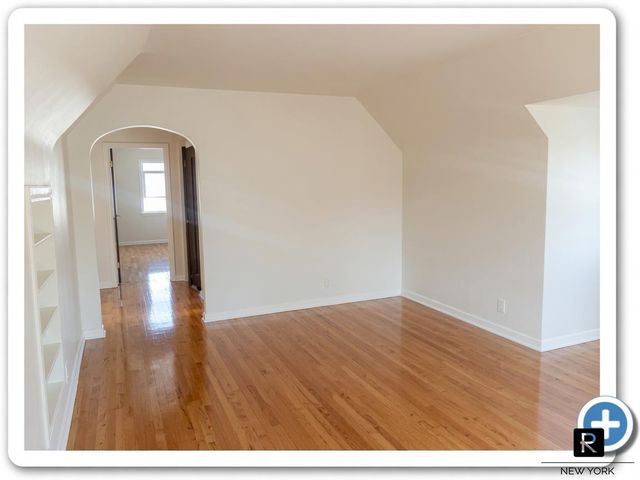 48-22 Oceania Street, New York City, NY 11364