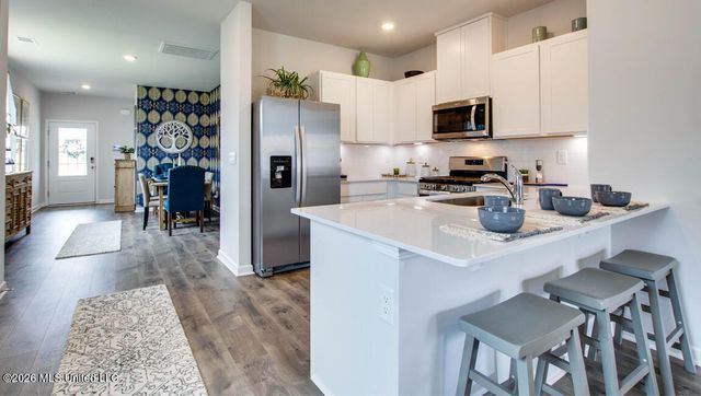 23 Sealy Drive, Byhalia, MS 38611