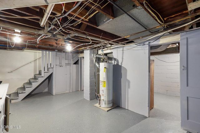 2659 Oak Grove Place, Toledo, OH 43613