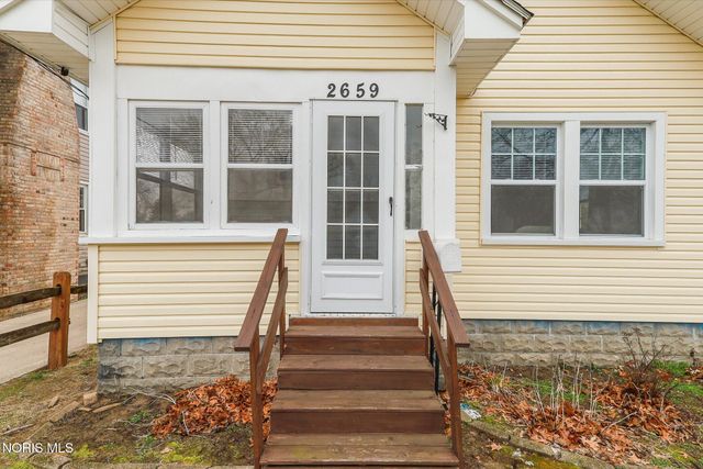 2659 Oak Grove Place, Toledo, OH 43613