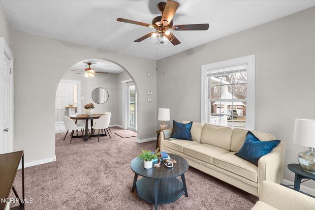 2659 Oak Grove Place, Toledo, OH 43613