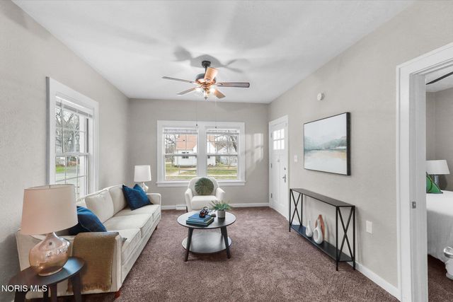 2659 Oak Grove Place, Toledo, OH 43613