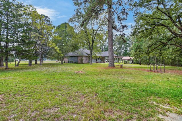 7252 Blanchard Furrh Road, Blanchard, LA 71107