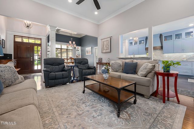 2050 Sawyers Pond Drive, Johnson City, TN 37604