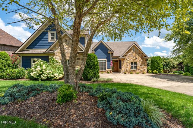 2050 Sawyers Pond Drive, Johnson City, TN 37604