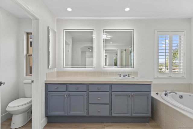 1611 Hikers Trail Dr, Chula Vista, CA 91915