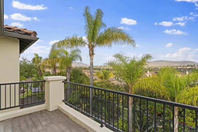 1611 Hikers Trail Dr, Chula Vista, CA 91915