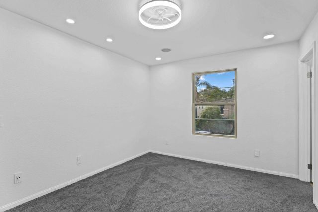 1611 Hikers Trail Dr, Chula Vista, CA 91915