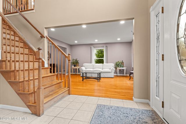 1624 Melville Street, Oakhurst, NJ 07755