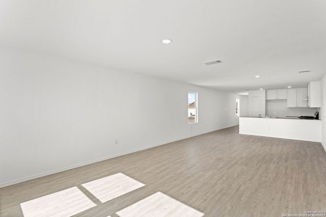 942 LANDON RDG, San Antonio, TX 78253