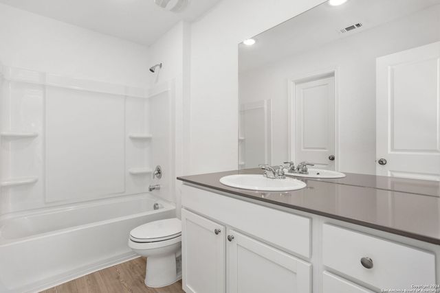 942 LANDON RDG, San Antonio, TX 78253